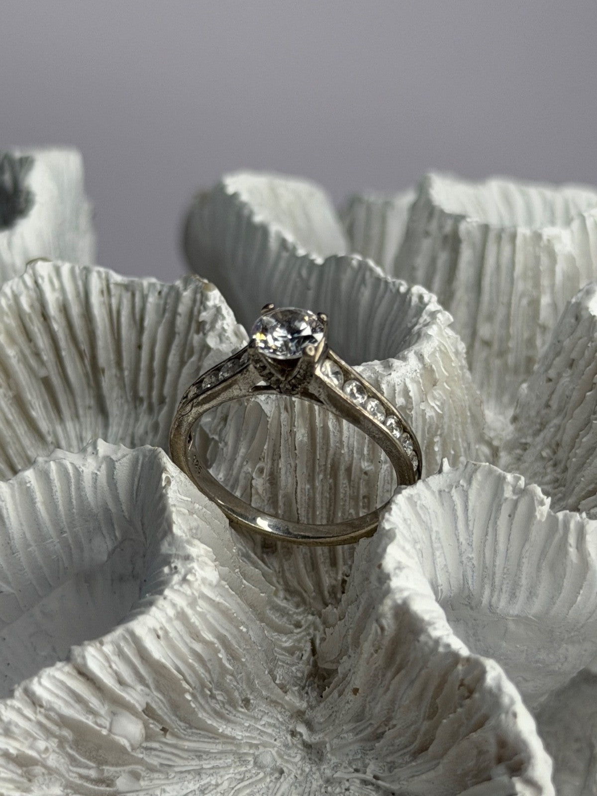 EC 925 Sterling Silver White Topaz Ring Size 7