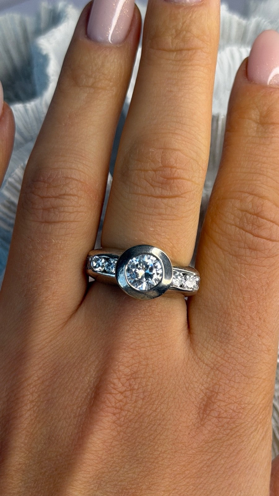 Elegant 925 Sterling Silver Cz Ring Size 8