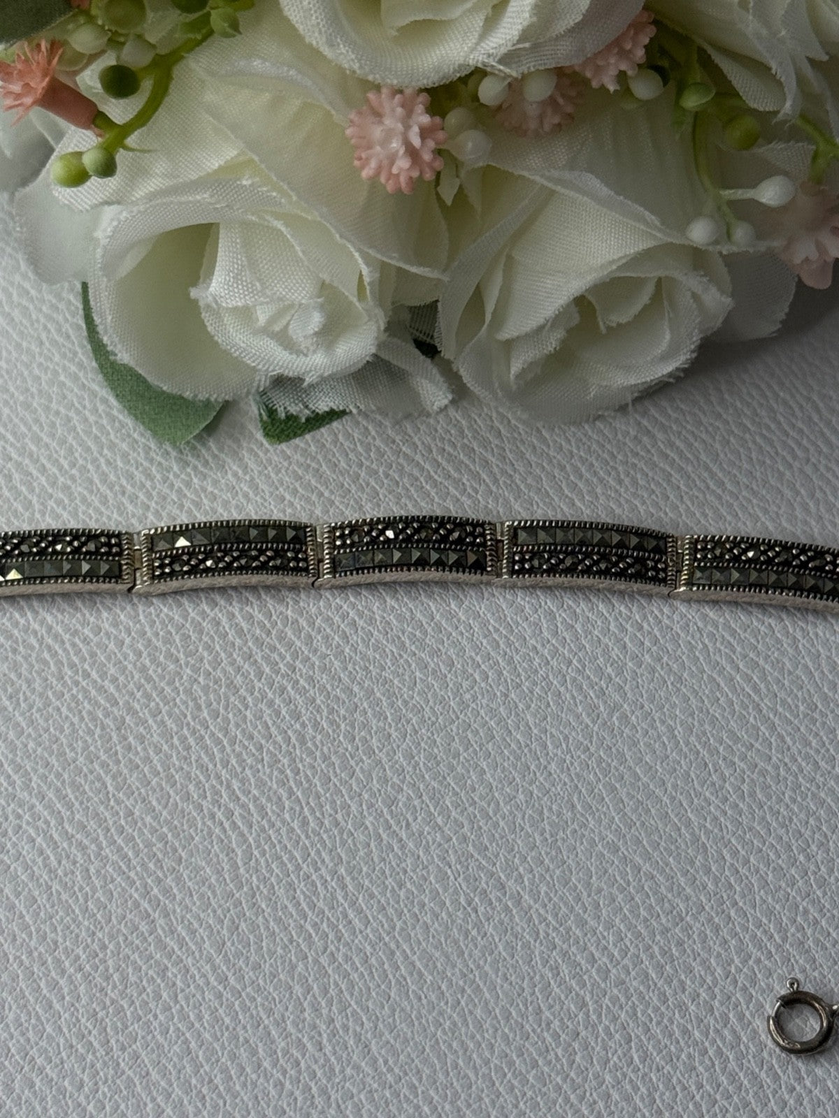 Elegant 925 Sterling Silver Marcasite Bracelet Length 8 Inch