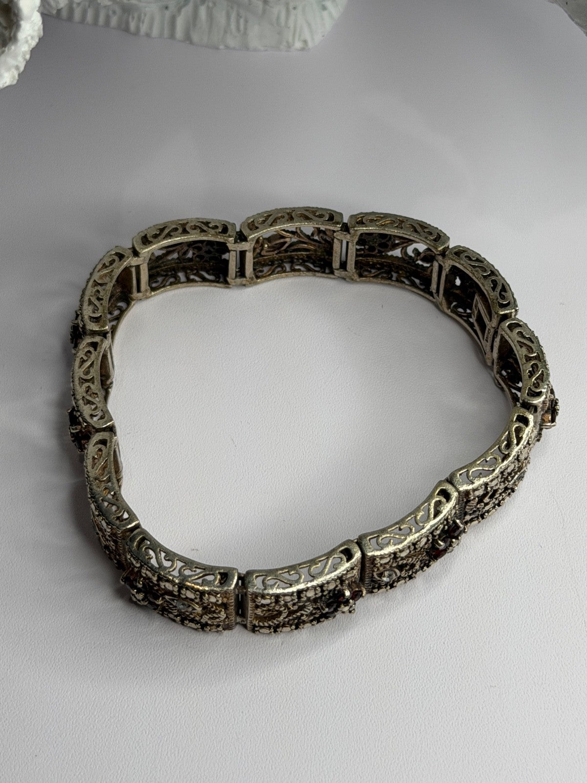 925 Sterling Silver Garnet & Beryl Flowers Bracelet Size 7
