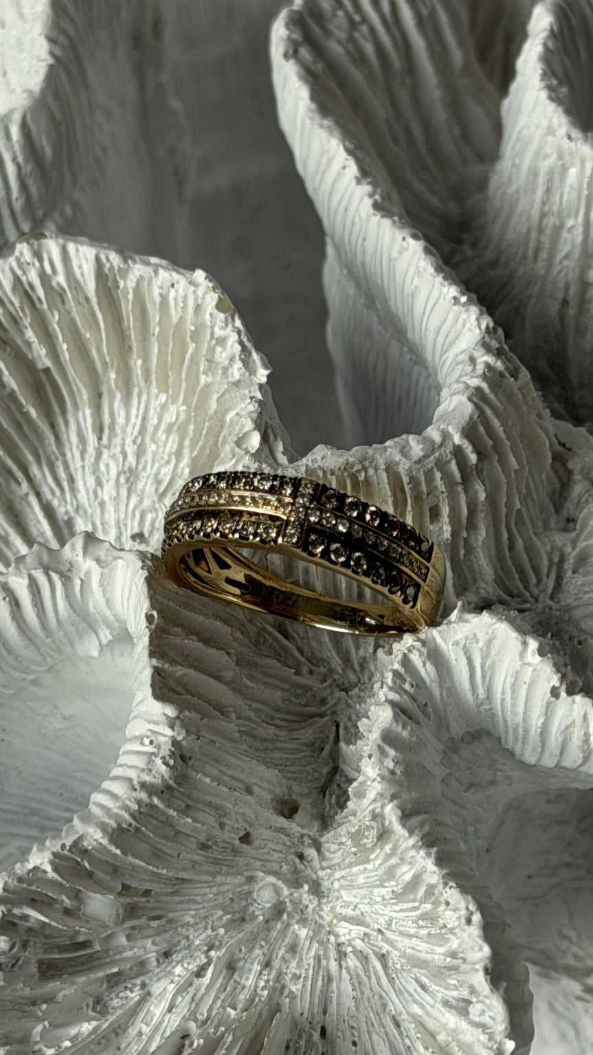 10K Yellow Gold White 0.17 ct & Chocolate 0.32 ct Diamond Ring Size 7