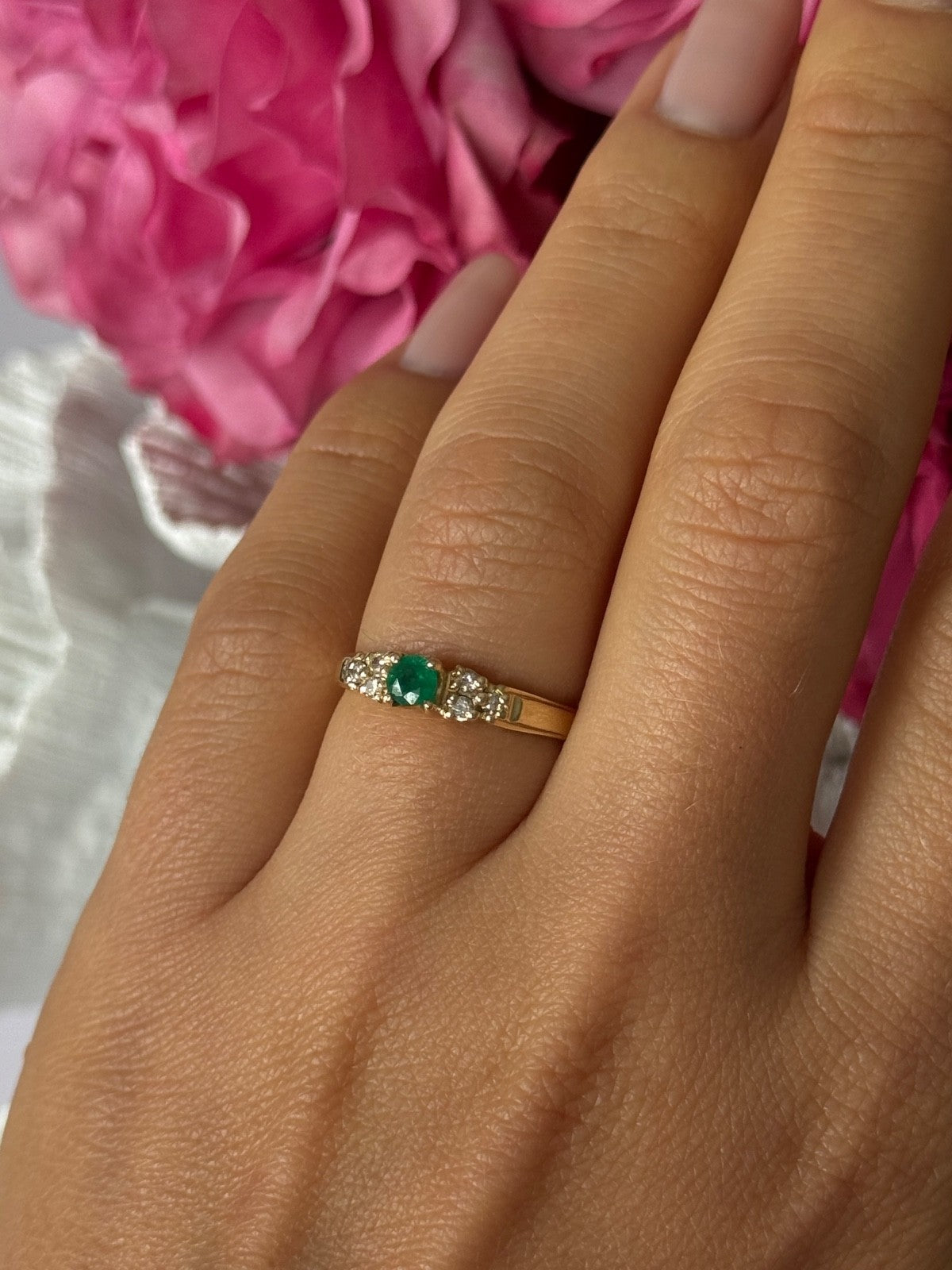14K Yellow Gold Emerald & Diamond Ring Size 7