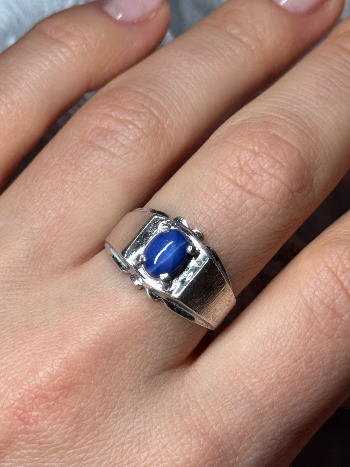 Men's 925 Sterling Silver Star Sapphire Ring Size 8.5