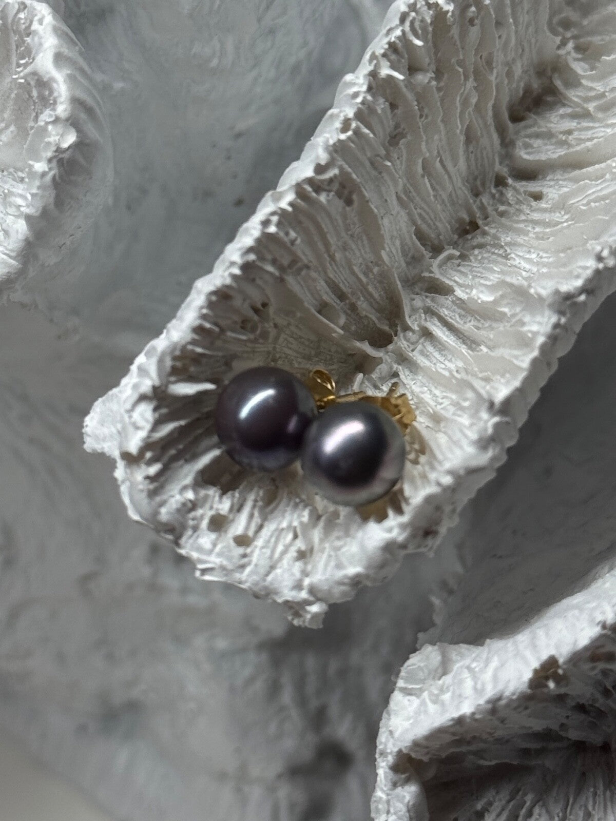 14K Yellow Gold Pearl Earrings