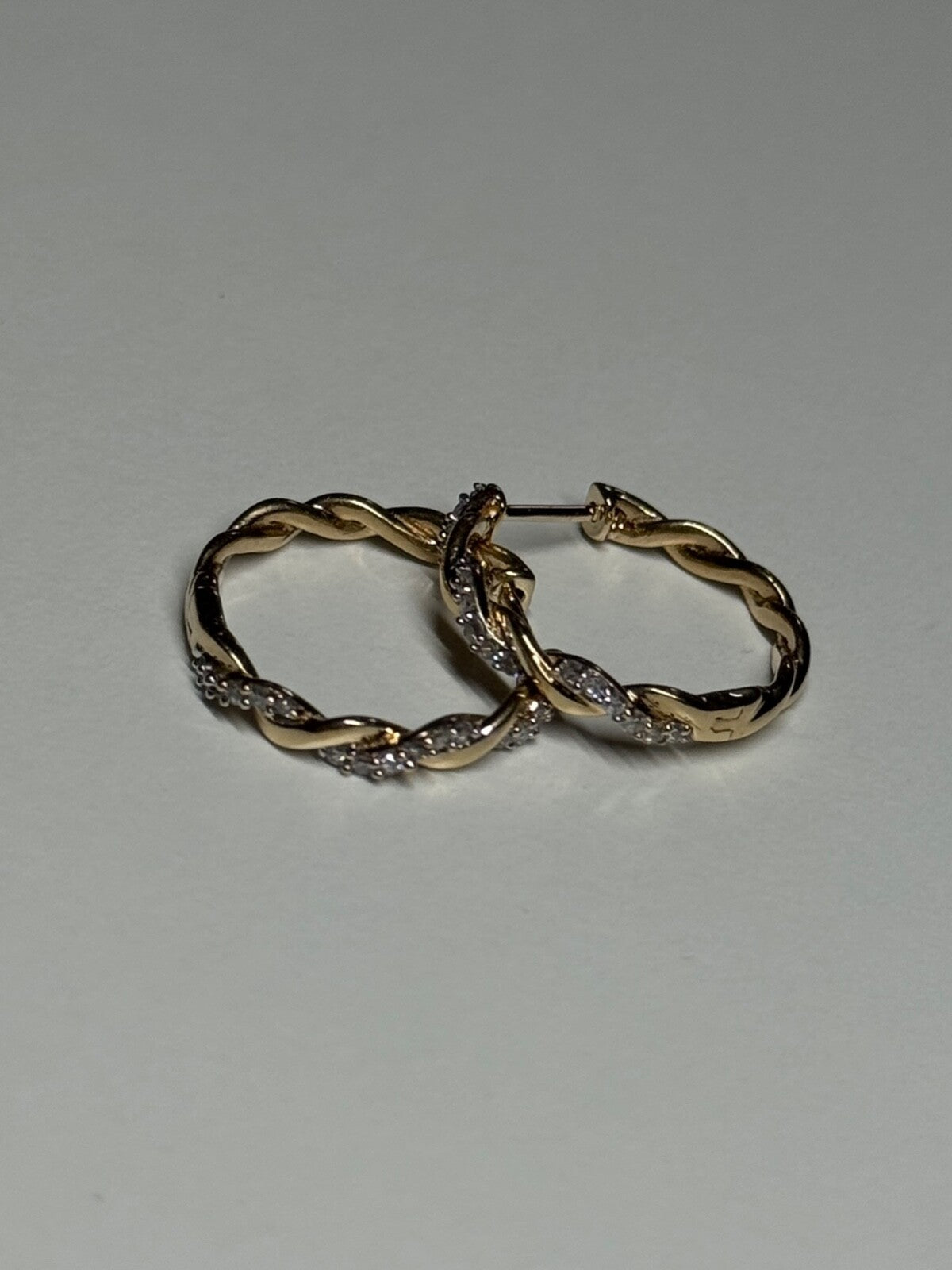 10K Yellow Gold Diamonds 0.3 Carat Earrings Length 18 mm