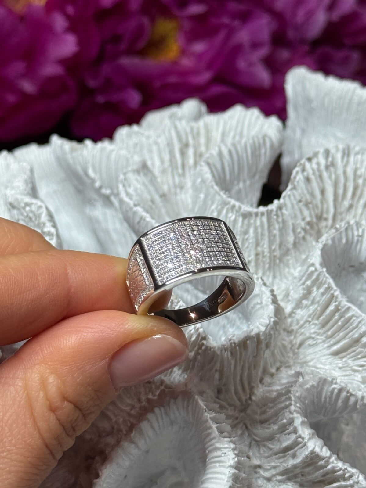 925 Sterling Silver Diamonds Ring Size 8.5