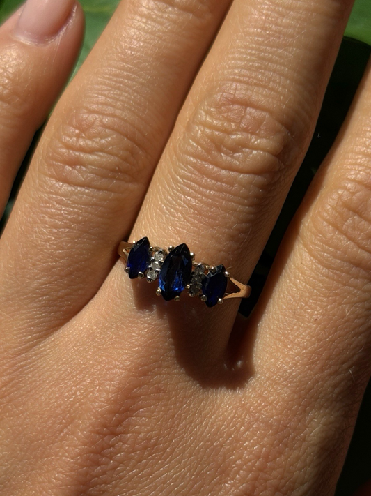 10K Yellow Gold Marquise Blue Sapphire & Diamond Ring Size 8.5