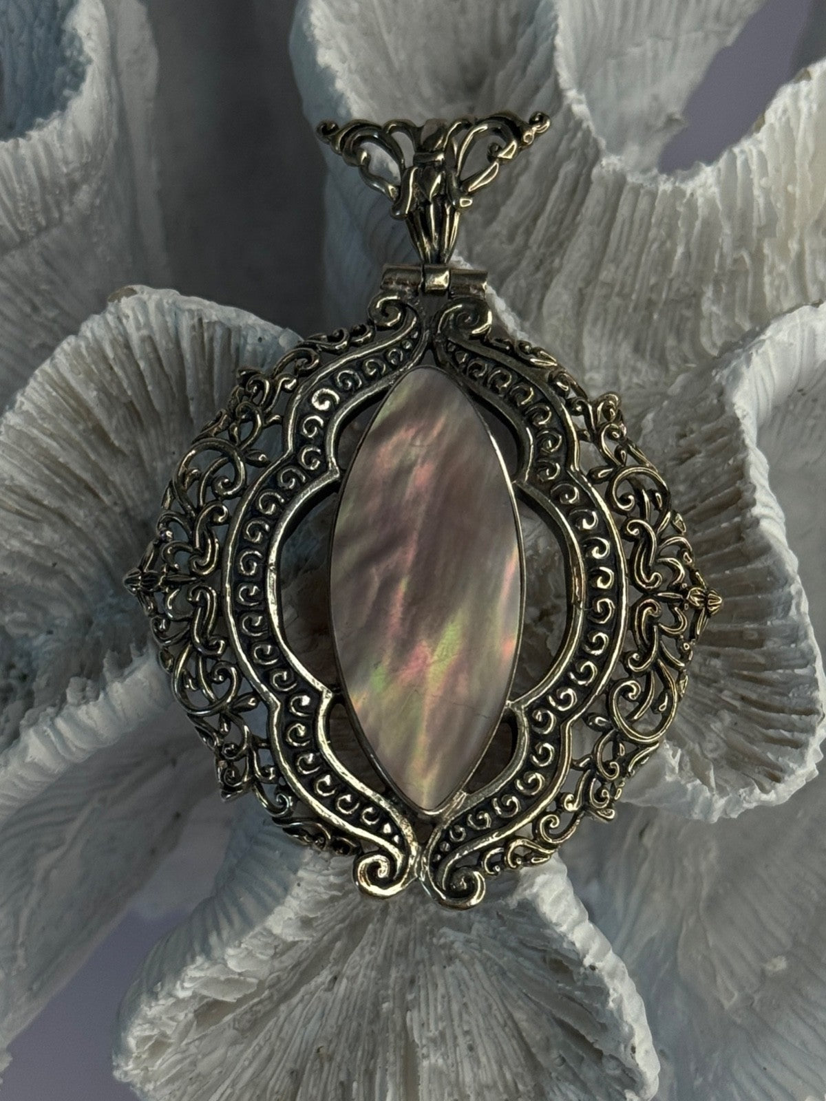 Vintage 925 Sterling Silver Abalone Pendant Length 2.60 Inch
