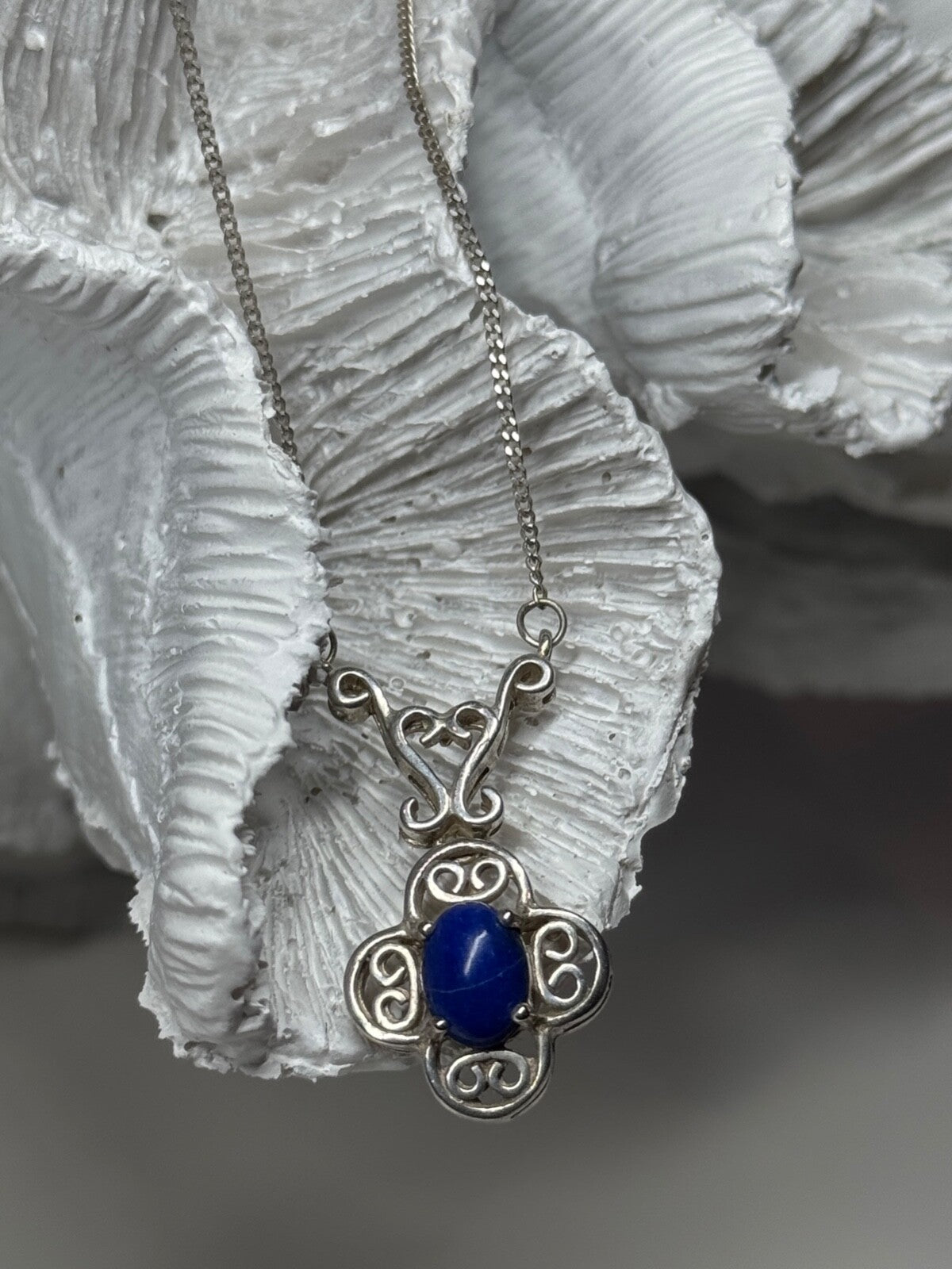 925 Sterling Silver Lapis Lazuli Necklace Length 19 In