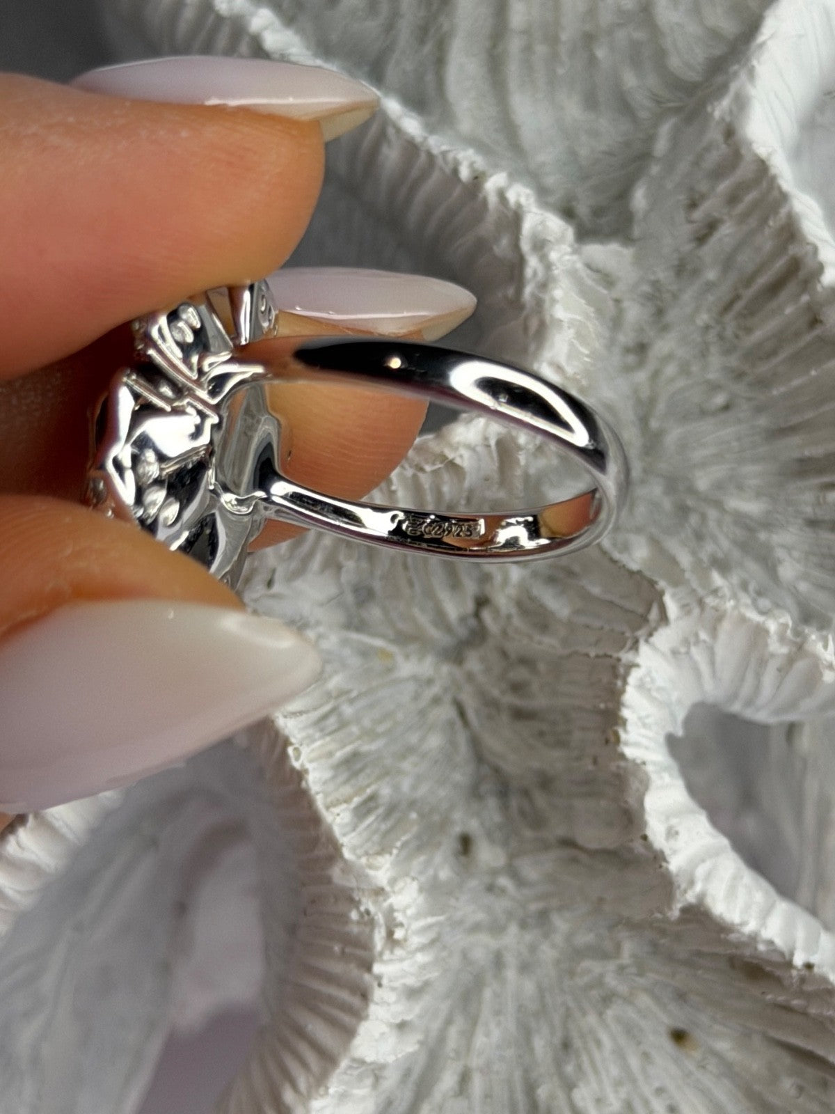 925 Sterling Silver Flower Cz Ring Size 7