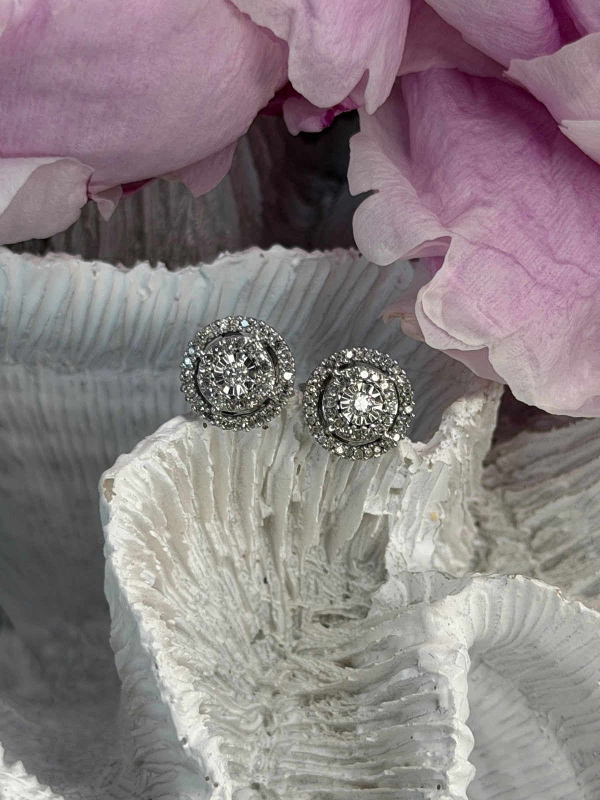 10K White Gold Diamond tcw 0.16 ct Stud Earrings