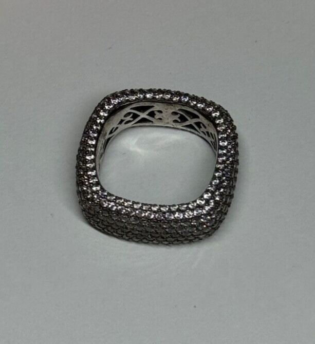 925 Sterling Silver CZ Ring Size 6