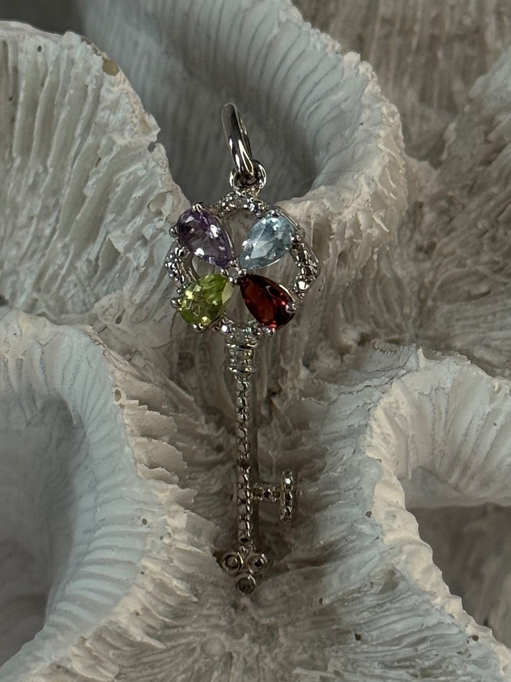 925 Sterling Silver Flower Key Multi Color Gemstones Pendant Length 1.40 Inch