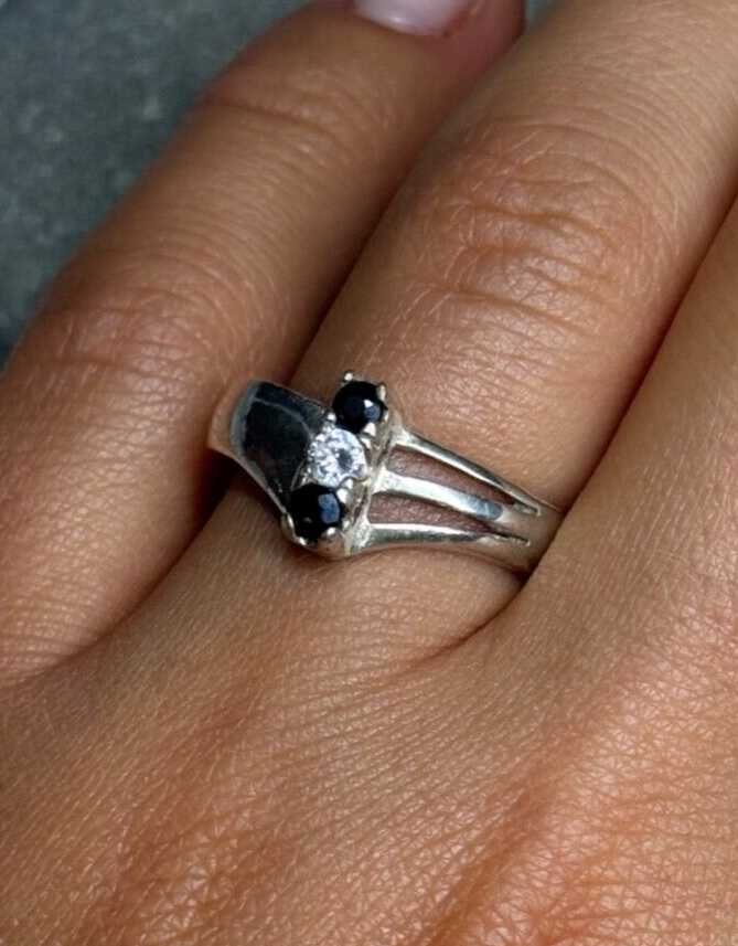 925 Sterling Silver Sapphire & Beryl Ring Size 8