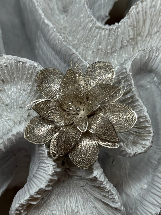 925 Sterling Silver Flower Brooch Length 1.8 Inch