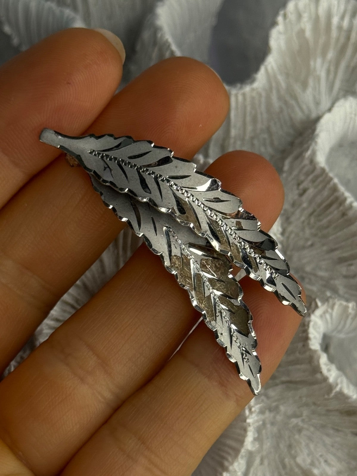 925 Sterling Silver Brooch Leaves Width 2.1 Inch