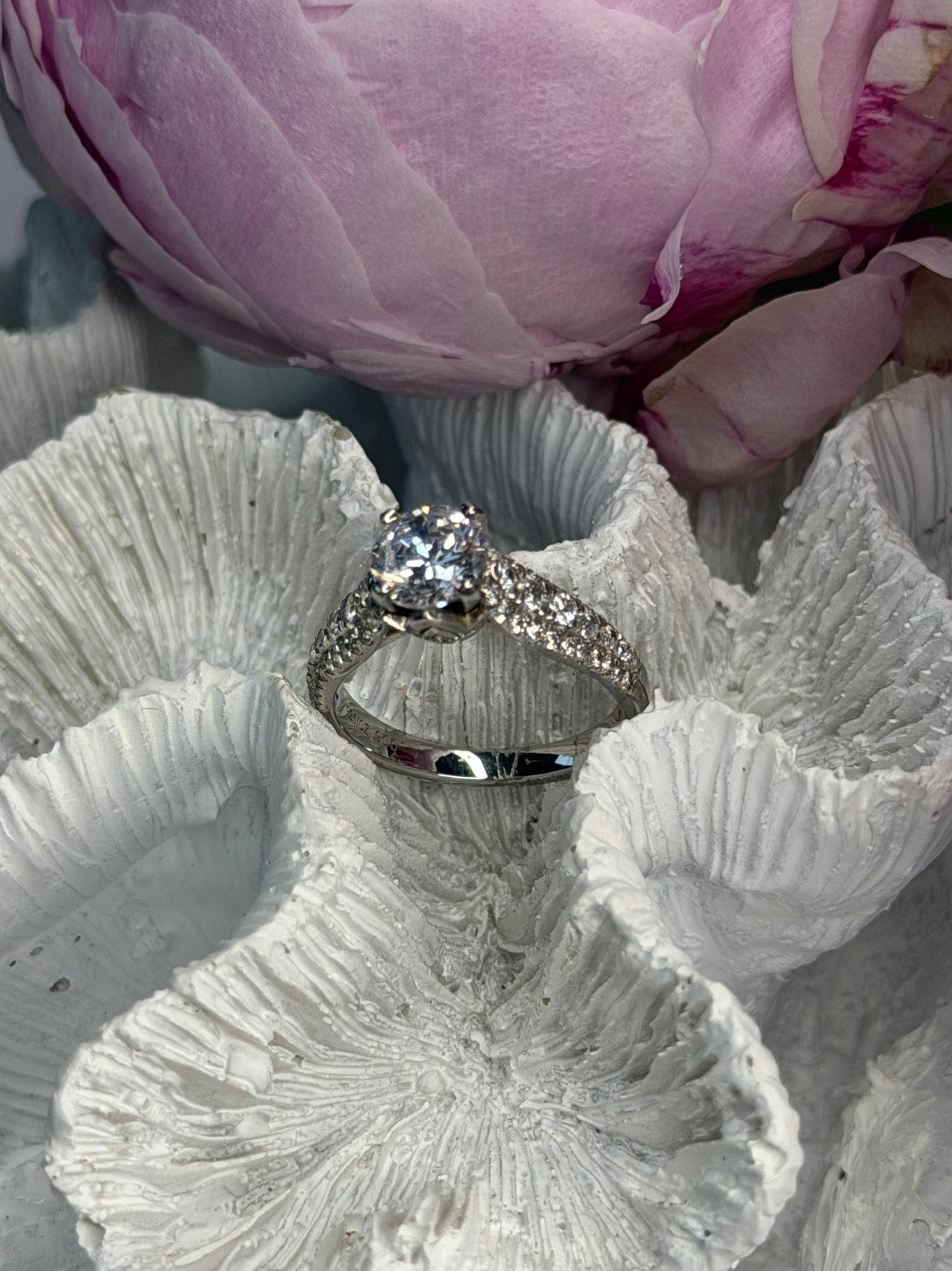 GOC 925 Sterling Silver tcw 1.60 Cz Ring Size 7