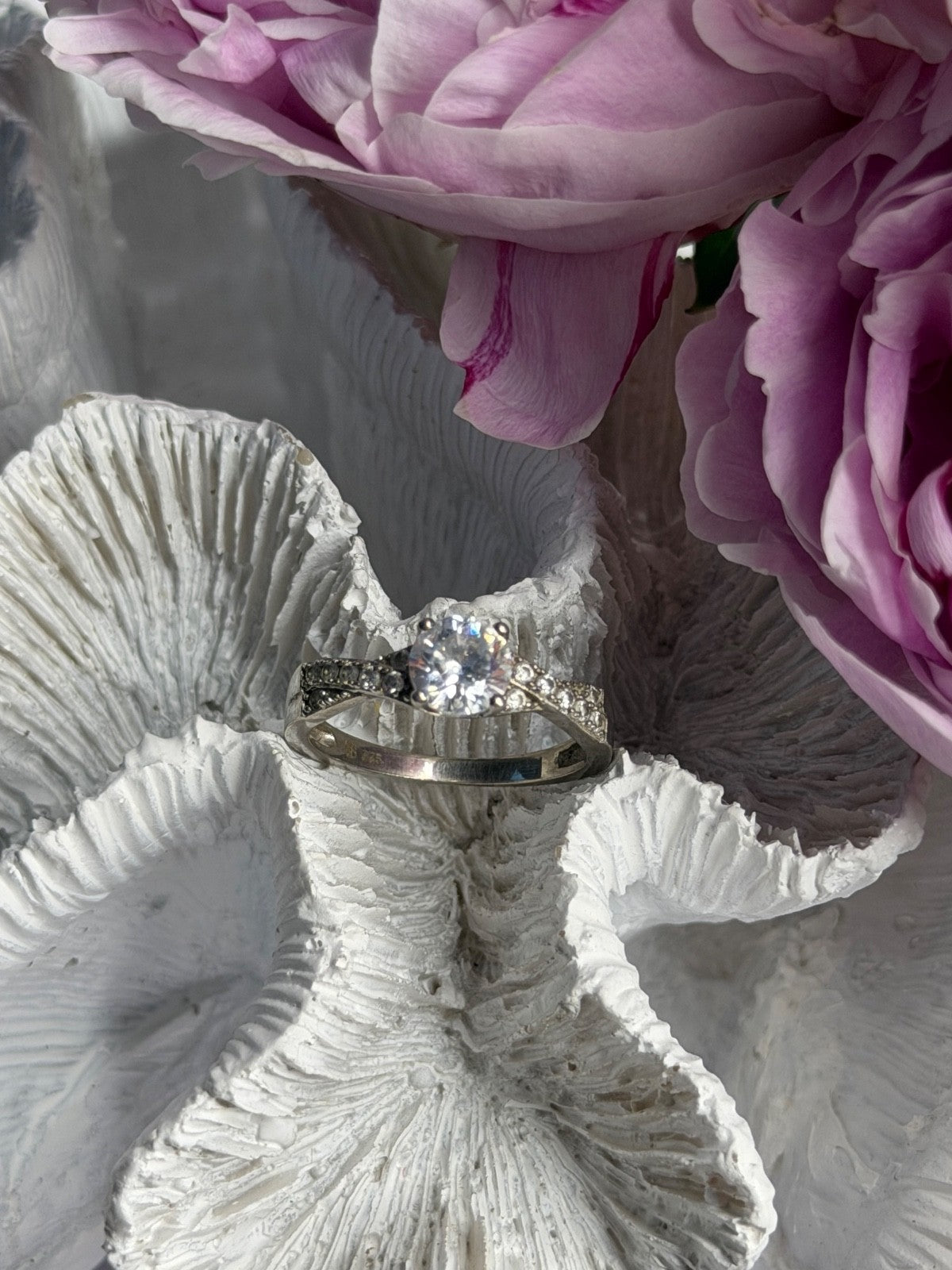 925 Sterling Silver White Spinel Ring Size 8