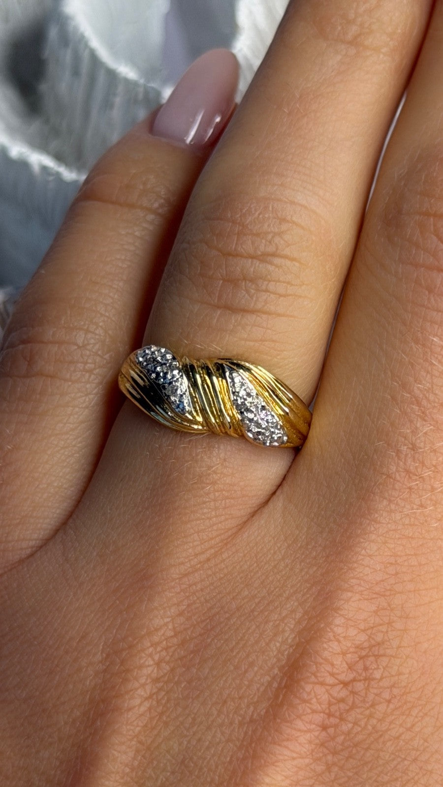 925 Sterling Silver Gold Plated Diamond Ring Size 6.5