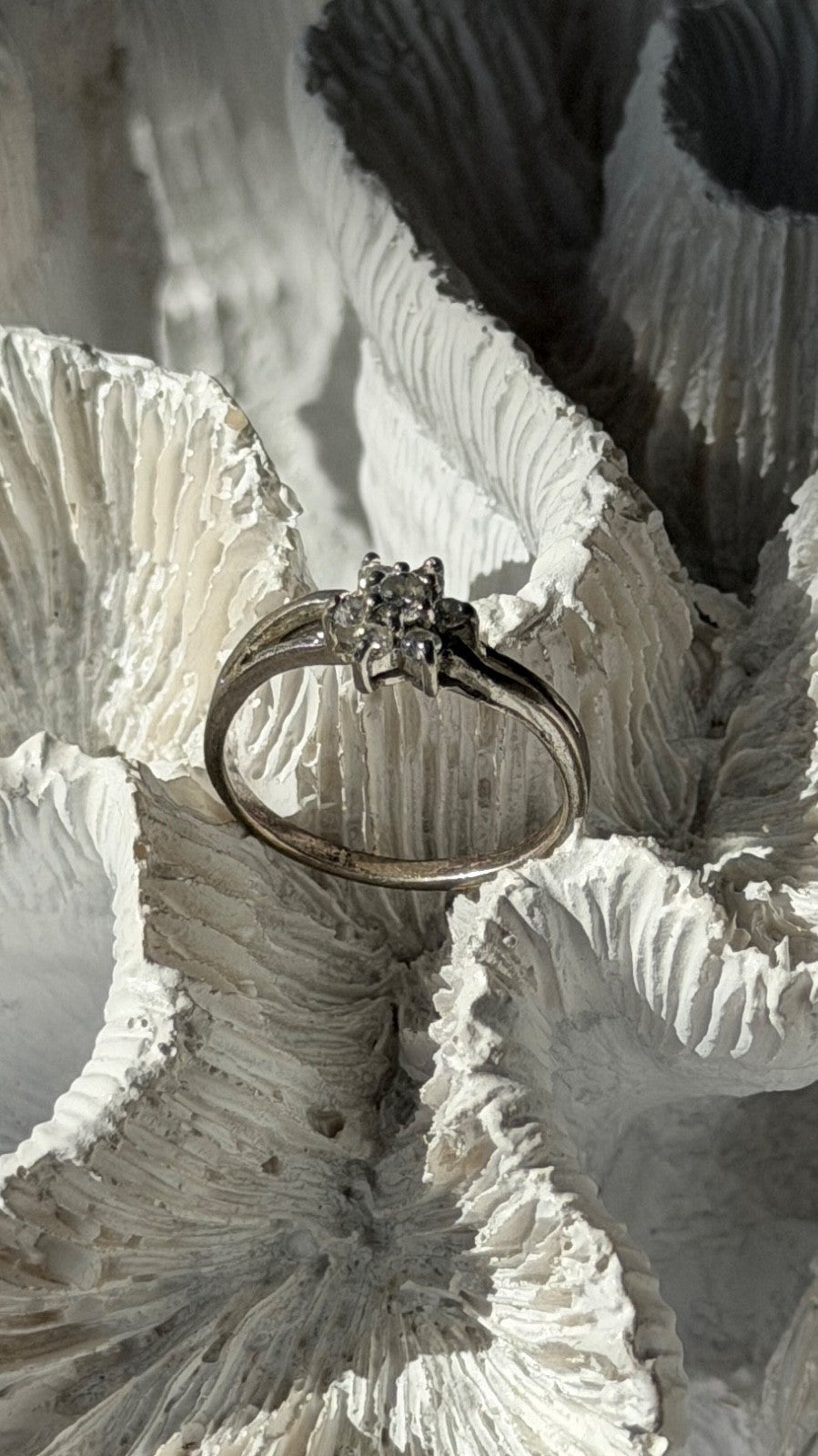 925 Sterling Silver White Topaz Flower Ring Size 6
