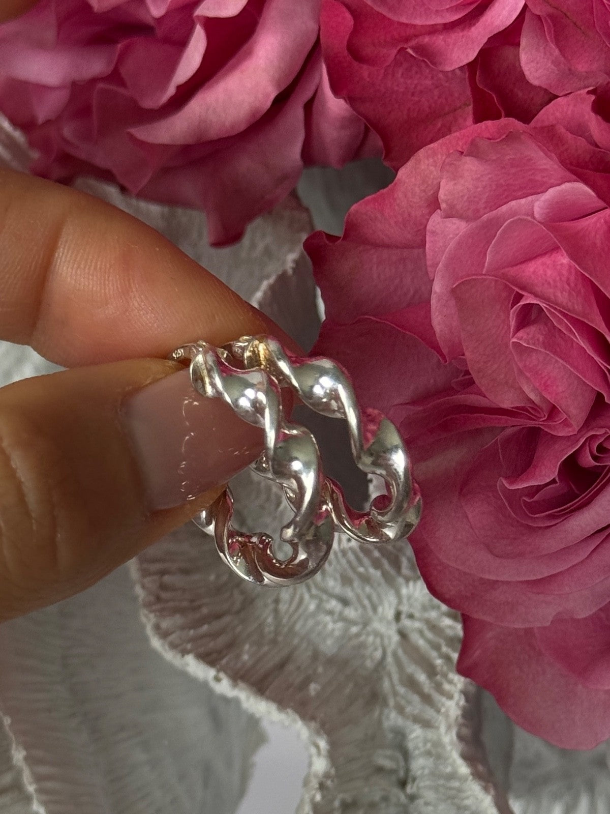 Elegant Design 925 Sterling Silver Hoop Earrings