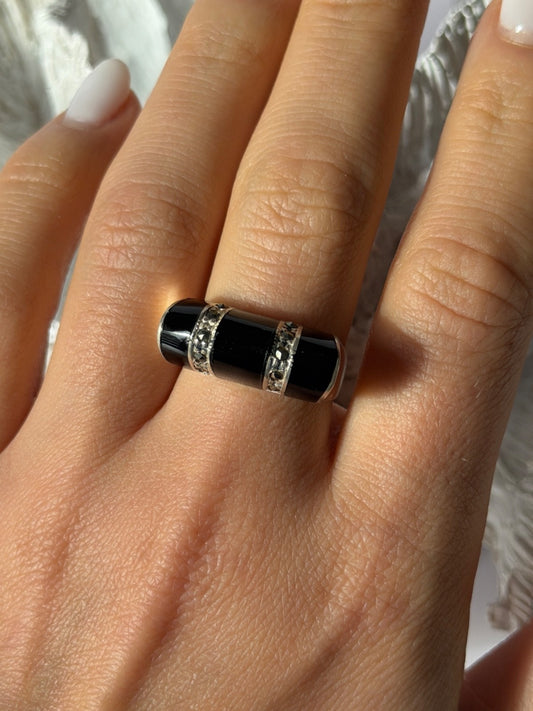Vintage 925 Sterling Silver Onyx & Marcasite Ring Size 8.5