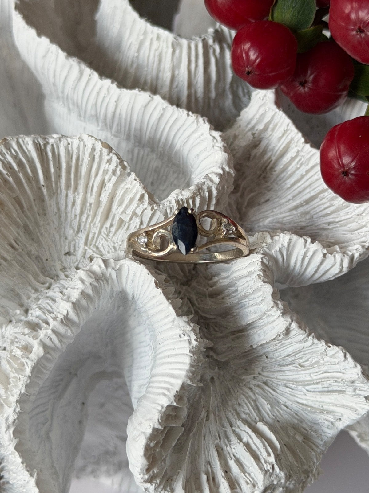 925 Sterling Silver Sapphire & Beryl Ring Size 8