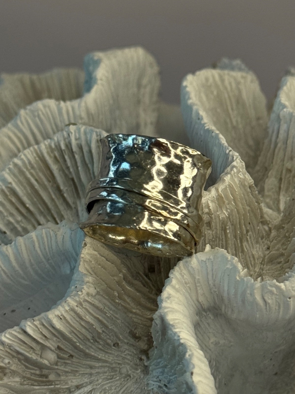 Unique Design 925 Sterling Silver Ring Size 6