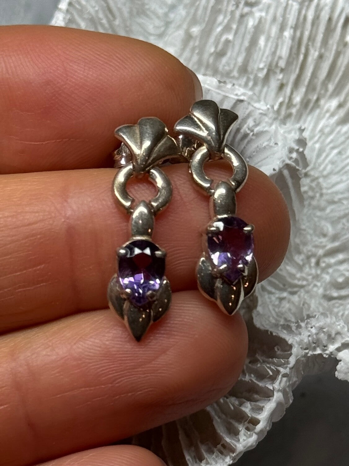925 Sterling Silver Amethyst Earrings Length 1 Inch