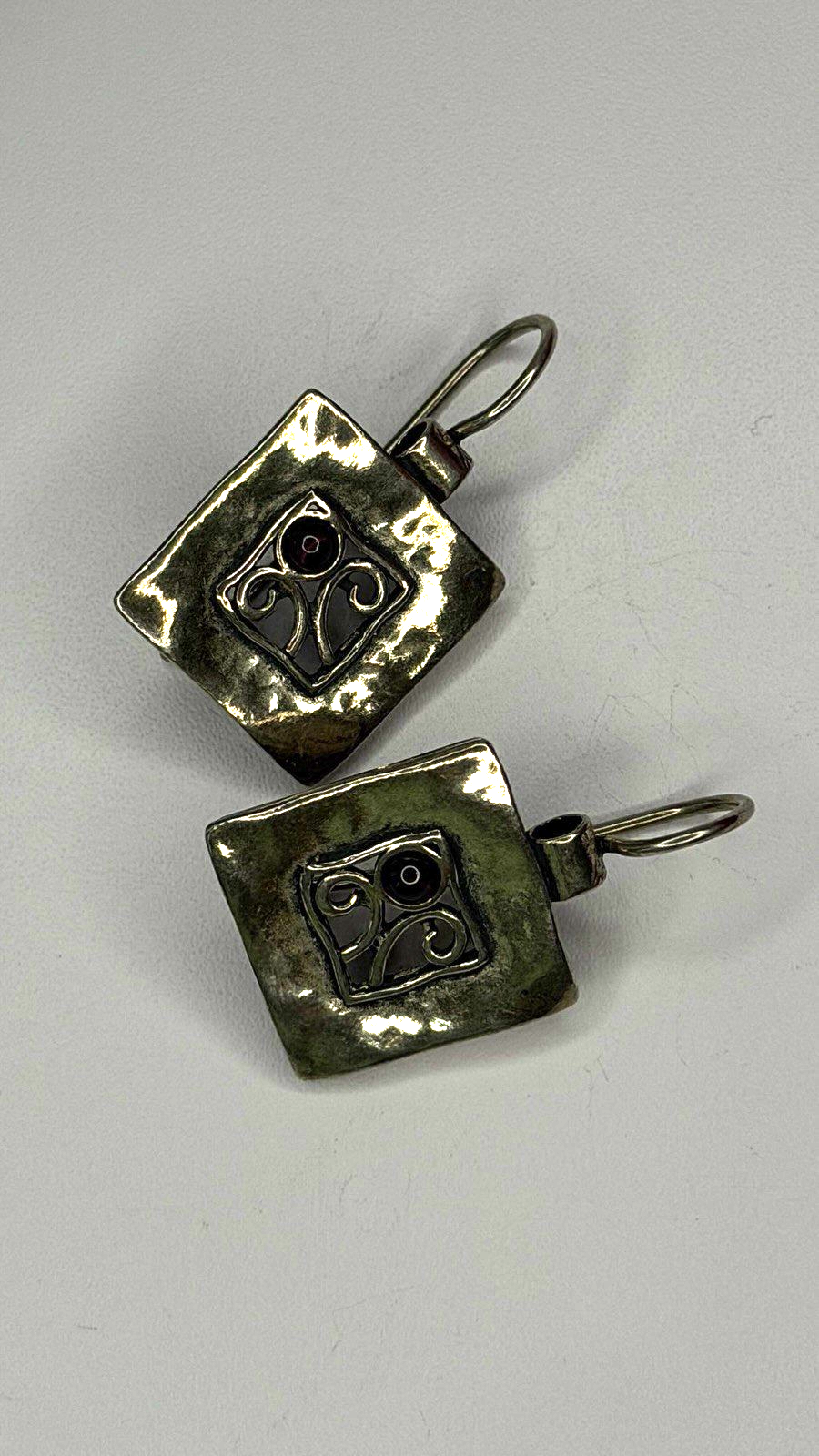 Vintage Israel Silpada 925 Sterling Silver Garnet Earrings