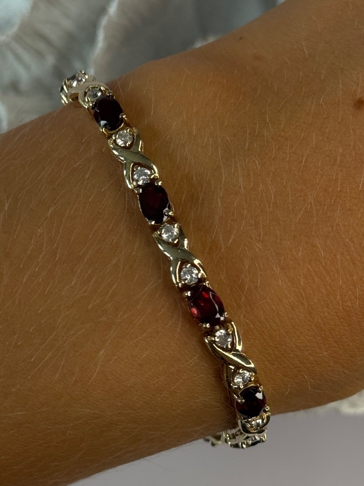 925 Sterling Silver Garnet & Beryl Bracelet Length 7