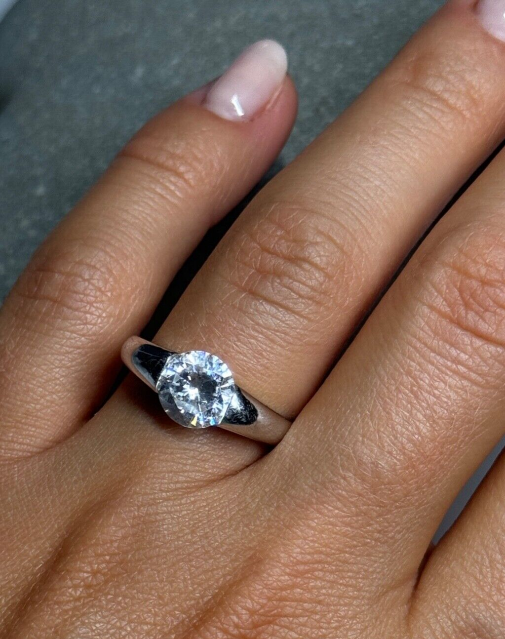 925 Sterling Silver CZ Ring Size 7.5