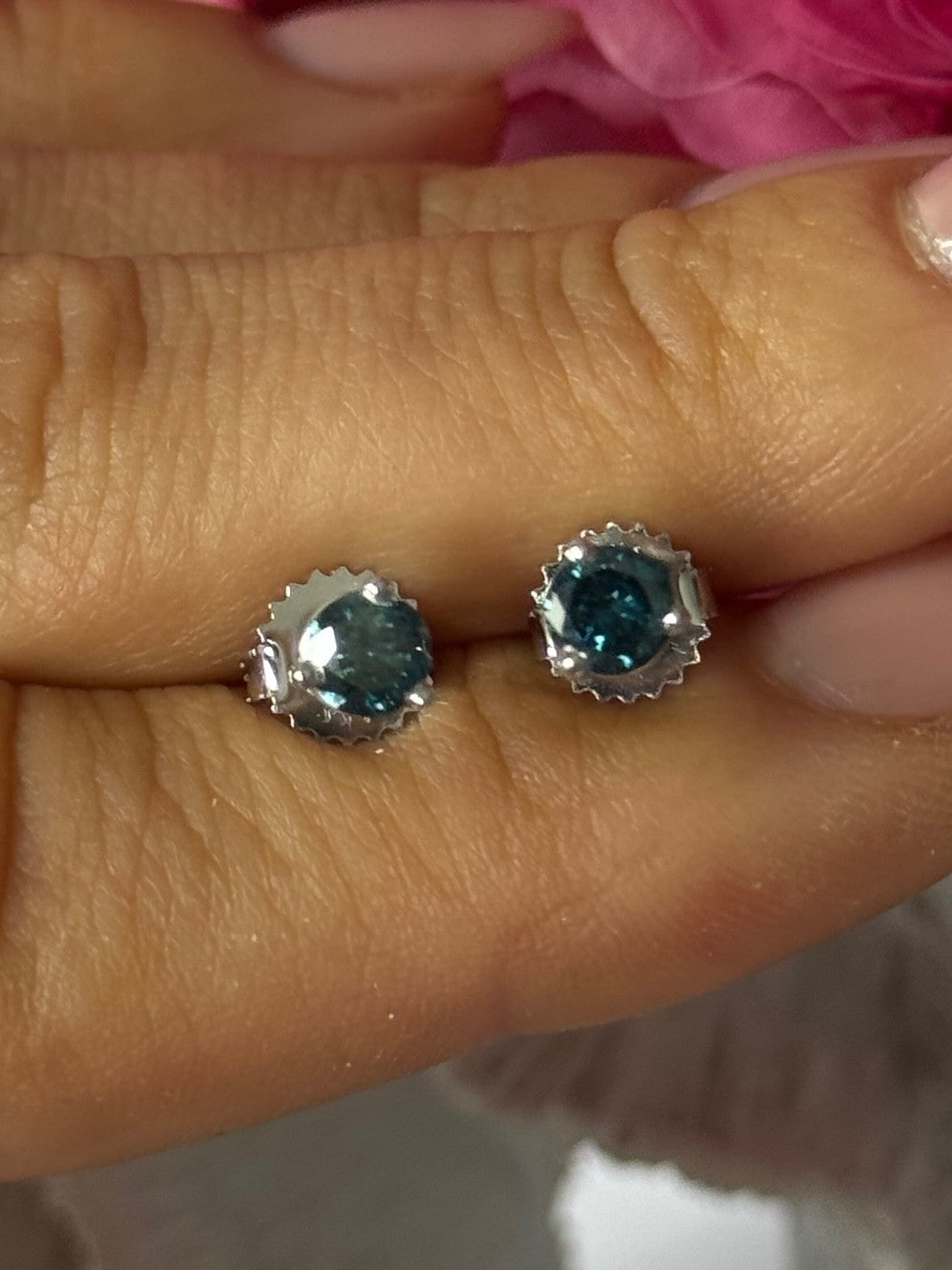 14K White Gold Blue Diamond 0.72 carat Stud Earrings