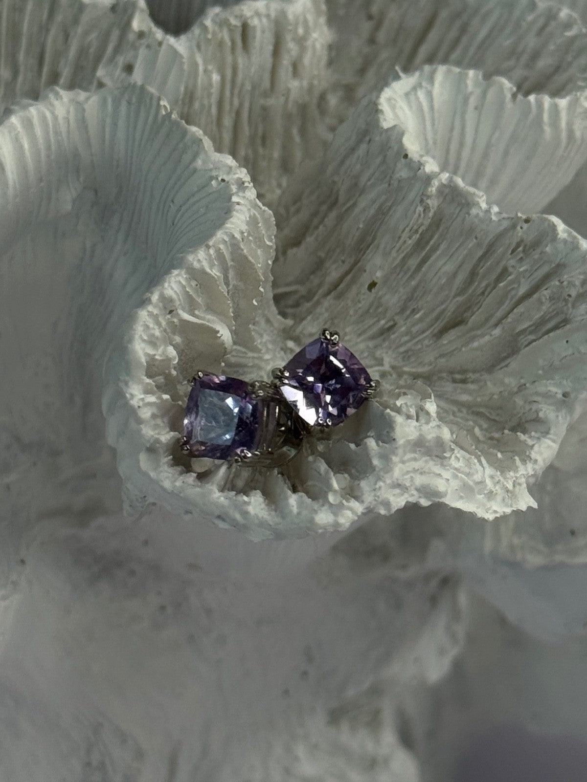 925 Sterling Silver Amethyst Earrings Length 0.25 Inch