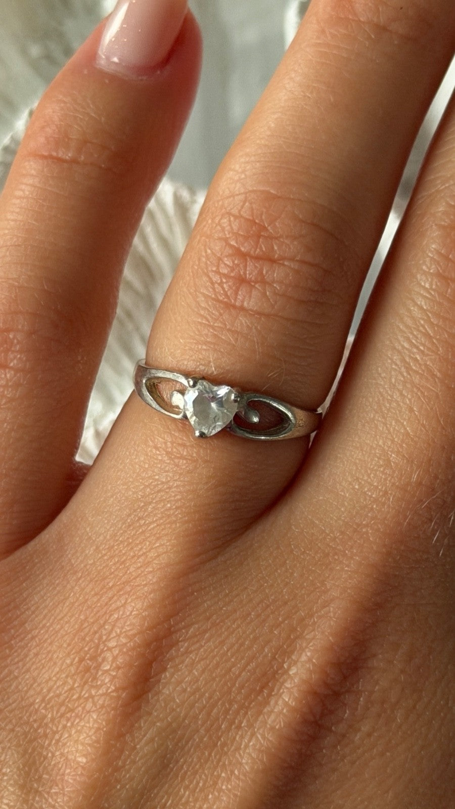 925 Sterling Silver White Topaz Heart Ring Size 6.5