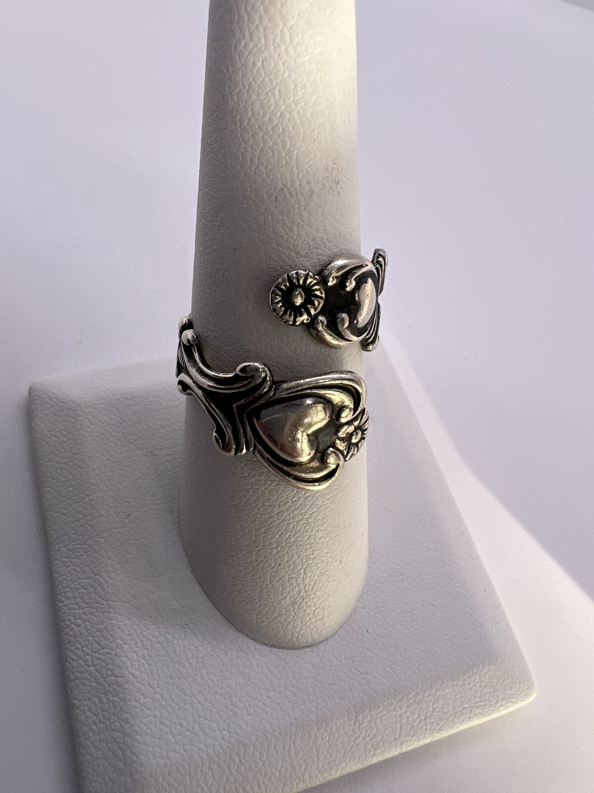 Vintage 925 Sterling Silver Ring Avon Size 7