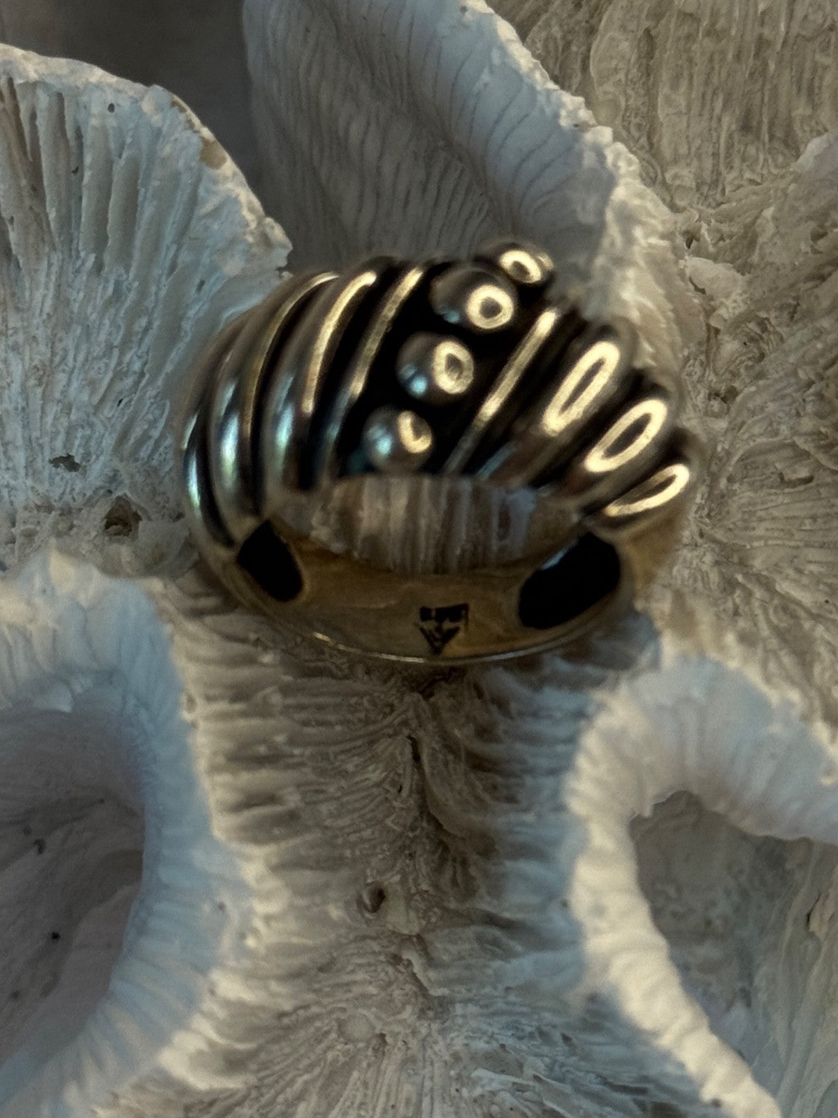 Unique Design 925 Sterling Silver Ring Size 7