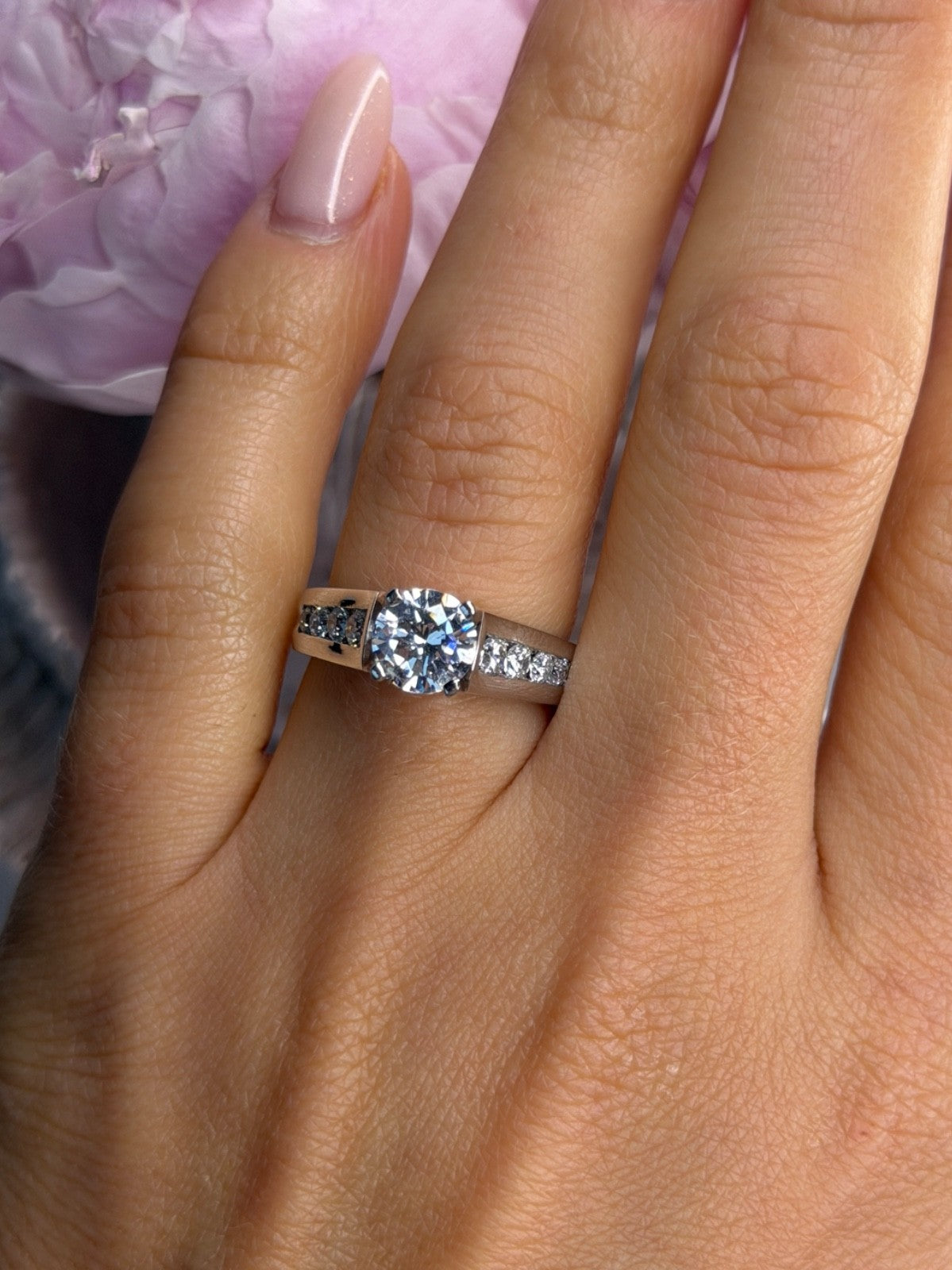 GOC 925 Sterling Silver Cz 1.97 tcw Ring Size 7