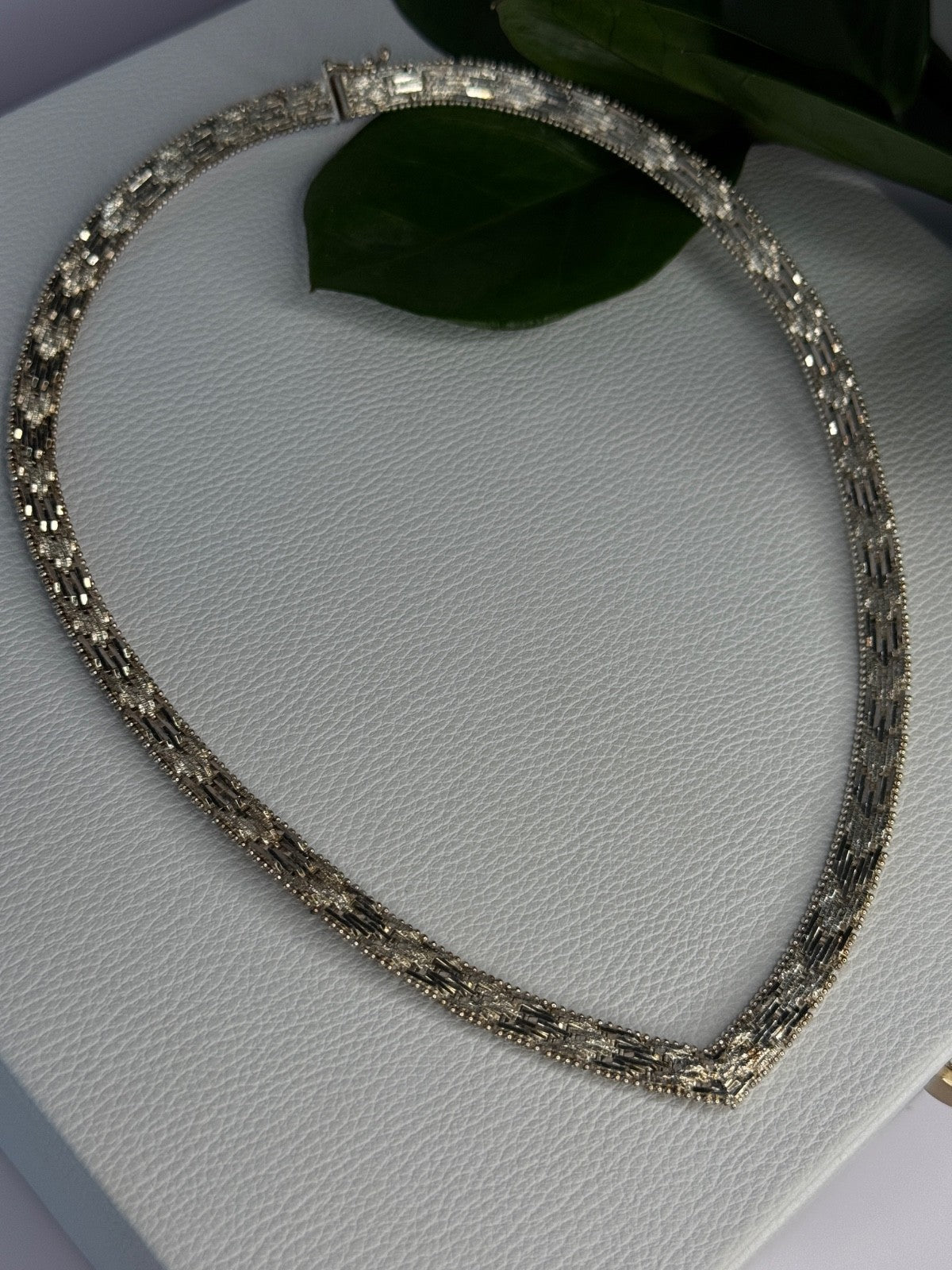 Elegant Italy 925 Sterling Silver Necklace Length 17.5 Inch