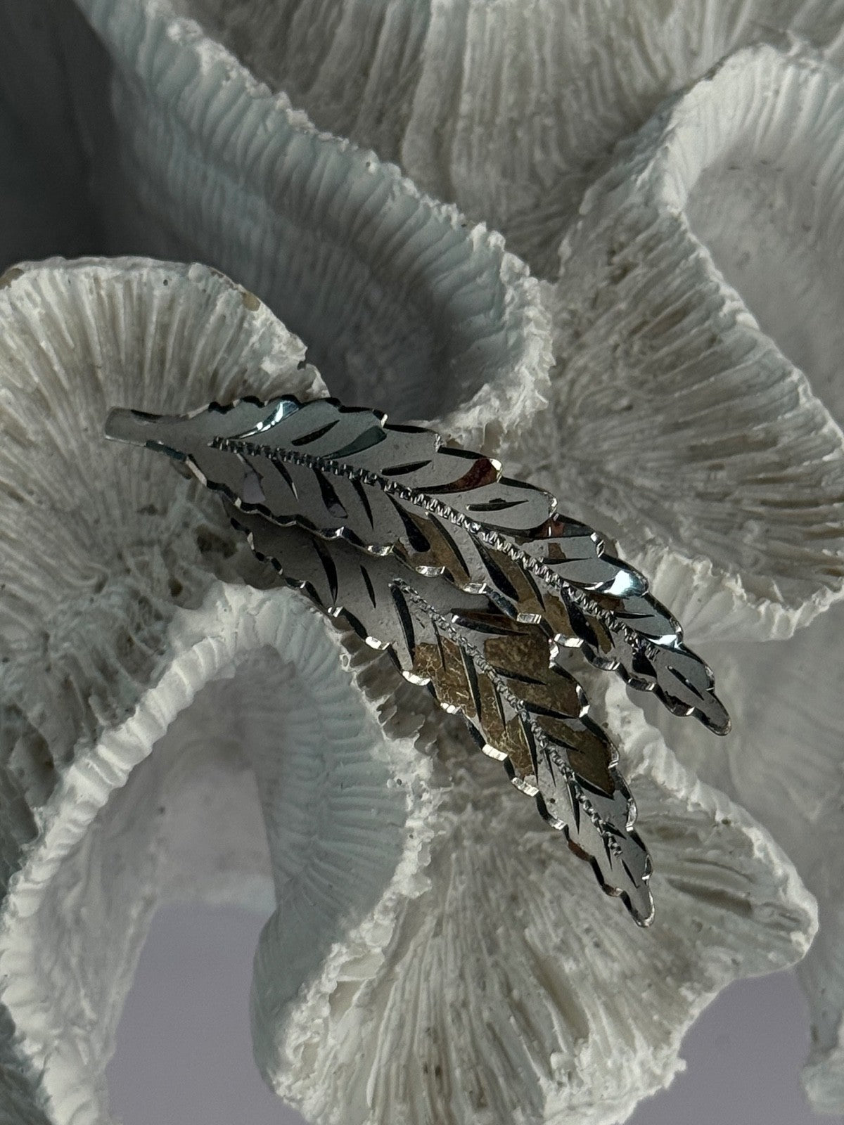 925 Sterling Silver Brooch Leaves Width 2.1 Inch