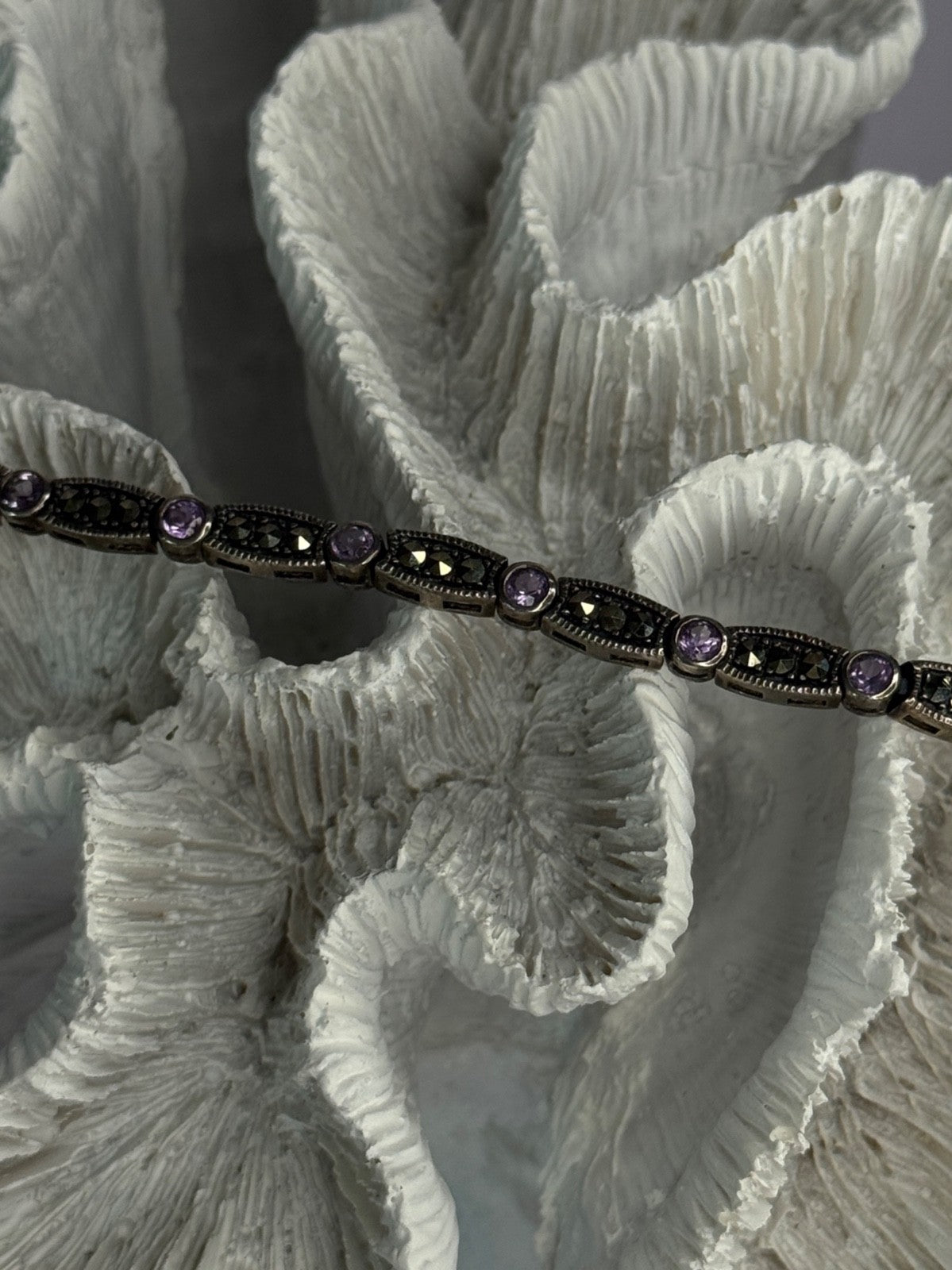 925 Sterling Silver Amethyst & Marcasite Bracelet Length 7.5