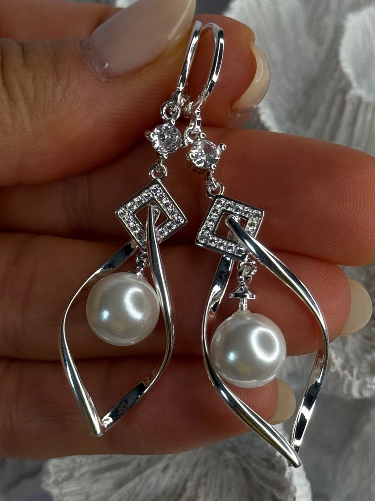 Beautiful Design 925 Sterling Silver Pearl & CZ Earrings Length 2.30 Inch