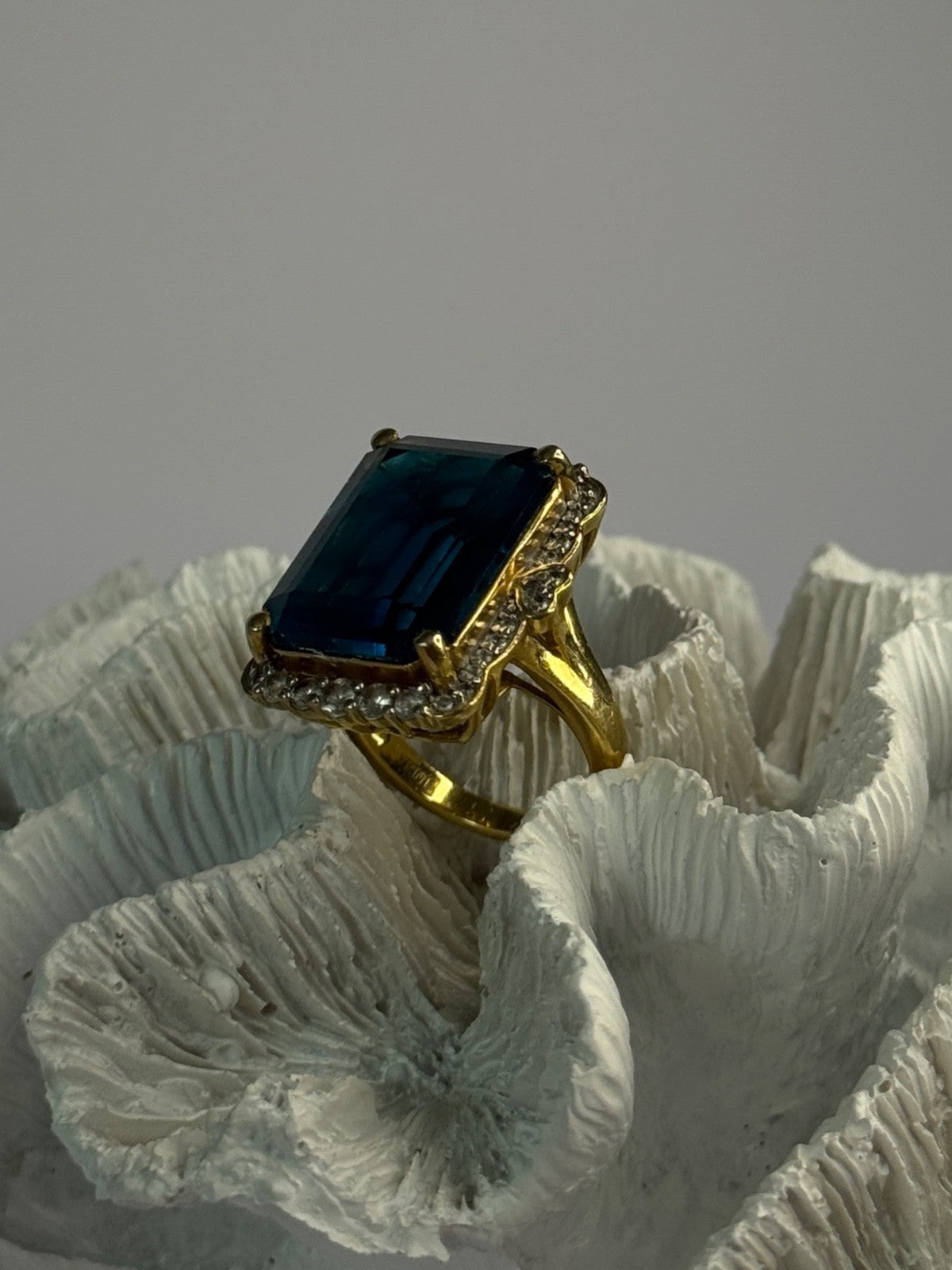 925 Sterling Silver Gold Plated Sapphire & Beryl Ring Size 9