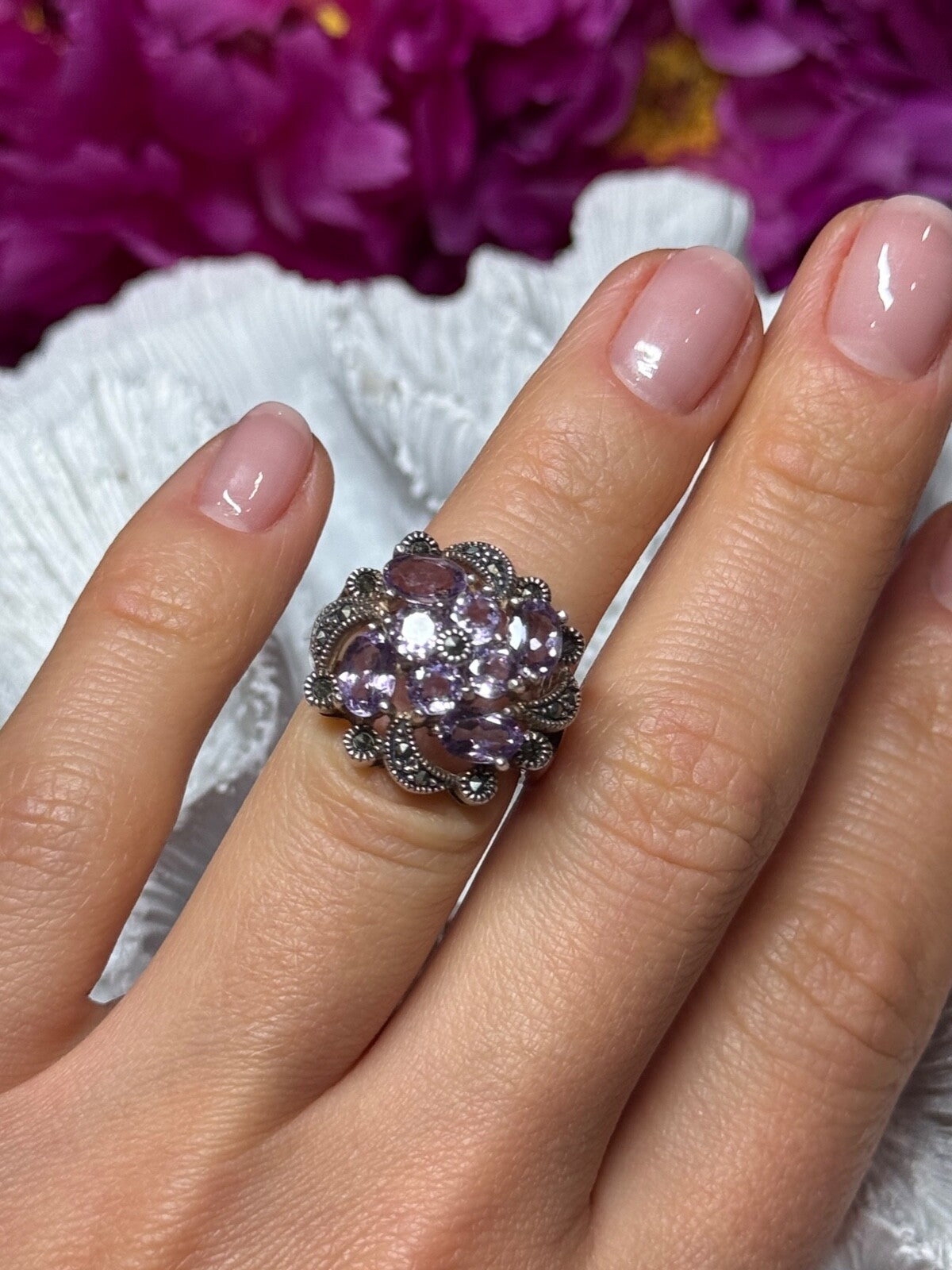 925 Sterling Silver Amethyst & Marcasite Ring Size 5