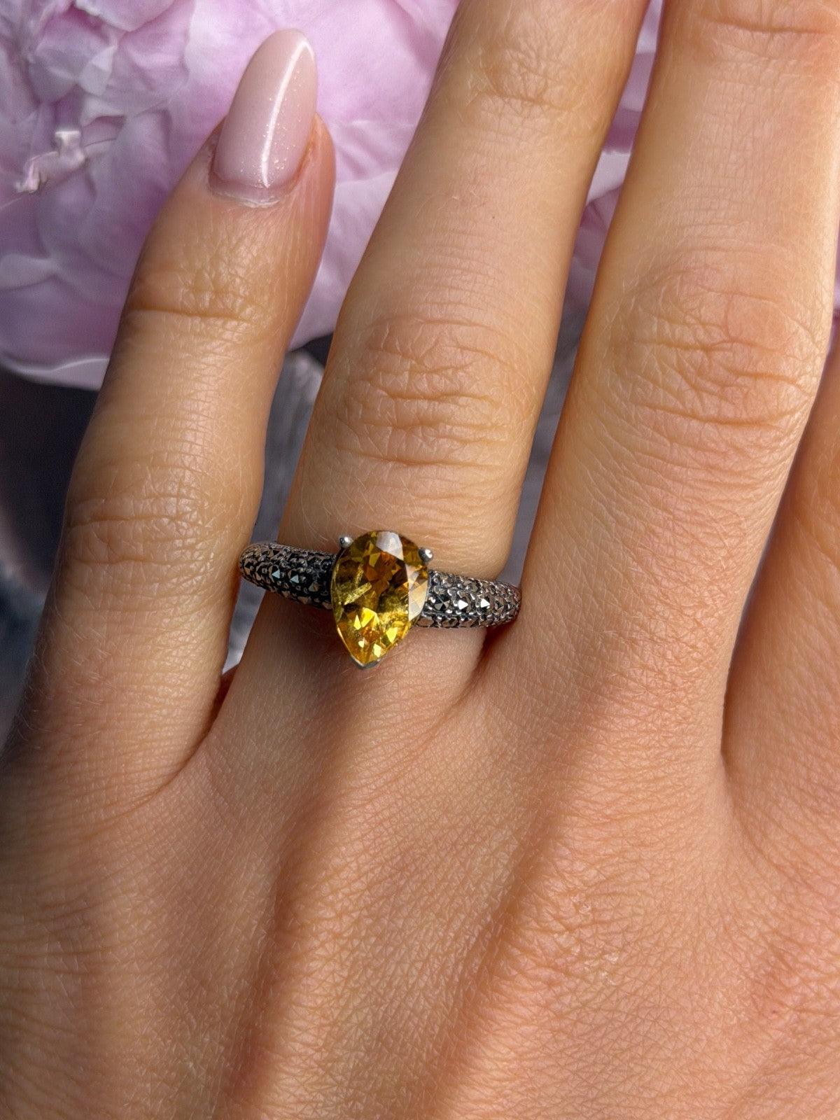 925 Sterling Silver Citrine & Marcasite Ring Size 7