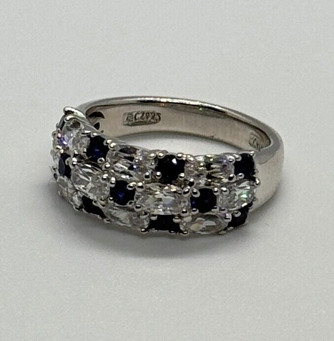 925 Sterling Silver CZ Ring Size 7