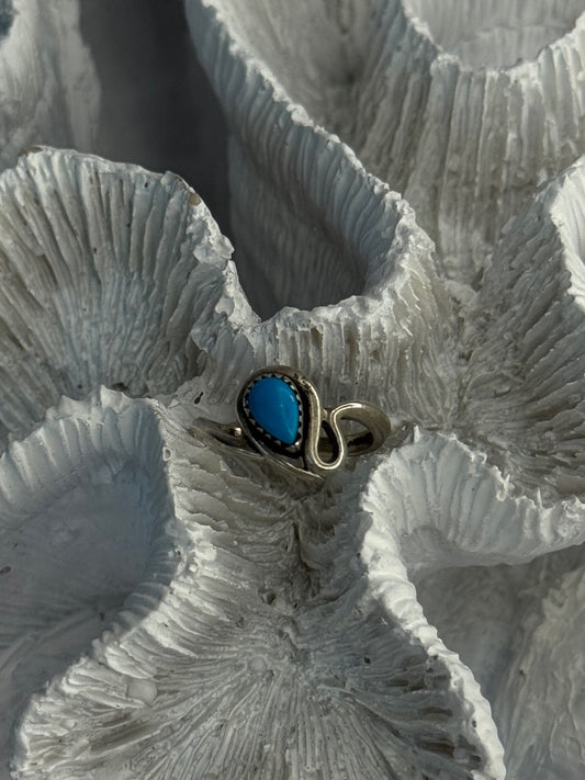 925 Sterling Silver Turquoise Ring Size 4
