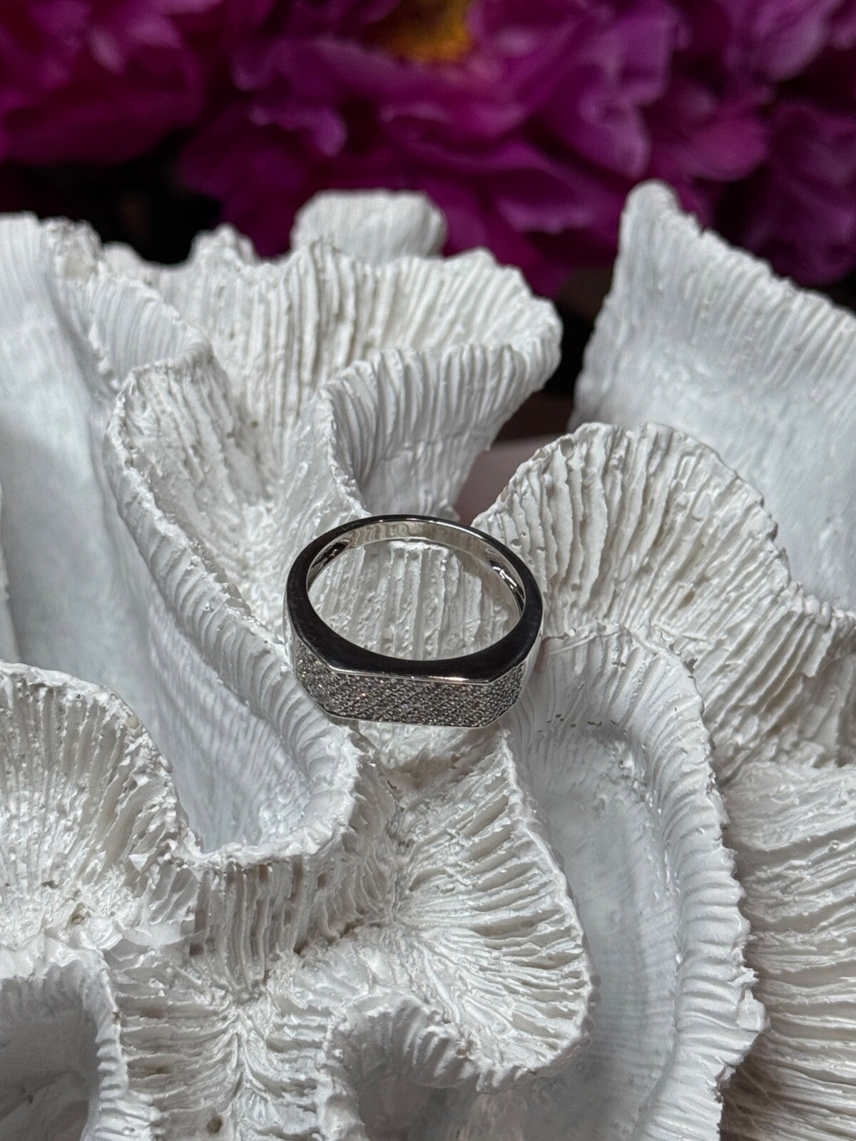 925 Sterling Silver Diamonds Ring Size 9.25