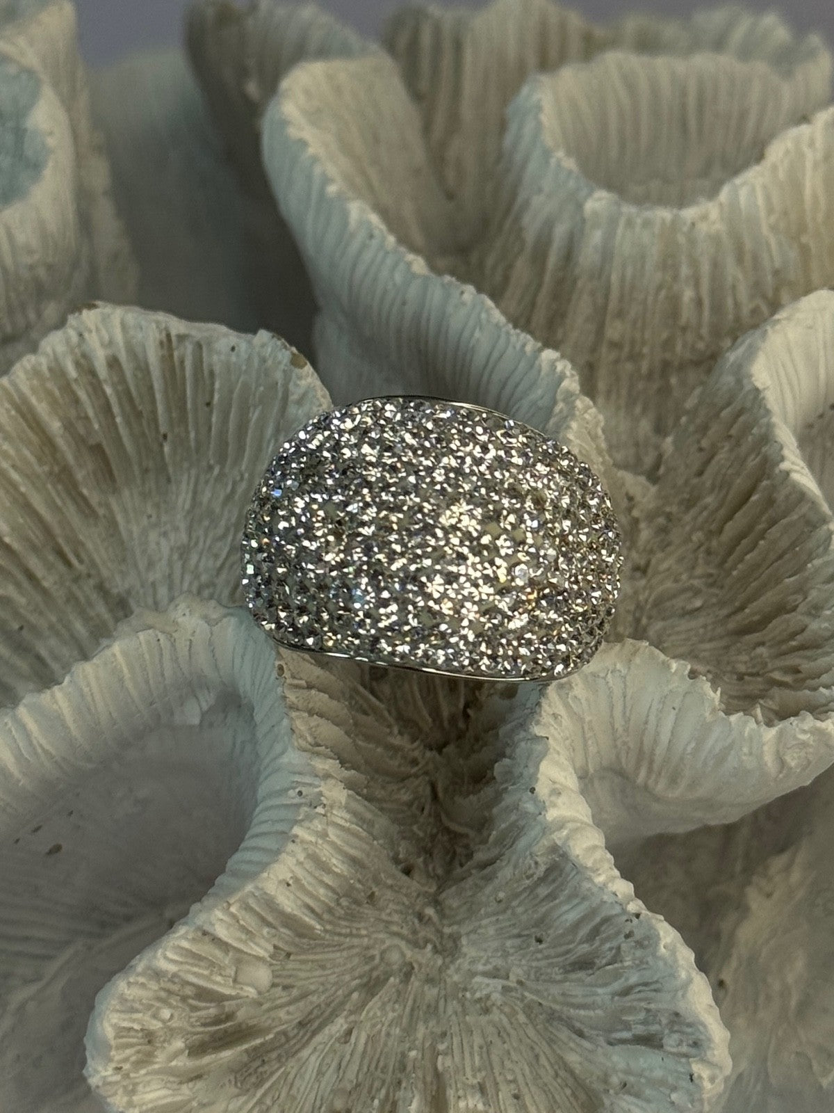 Beautiful 925 Sterling Silver CZ Ring Size 8