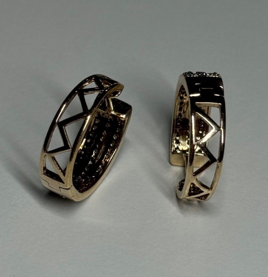 10K Yellow Gold Diamonds 0.9 Carat Earrings Length 18 mm